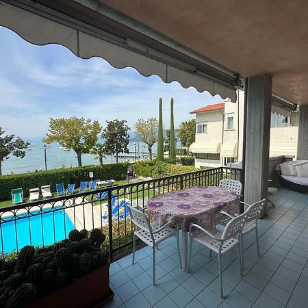 Apartments Rainer - Front Lake Bardolino Kültér fotó