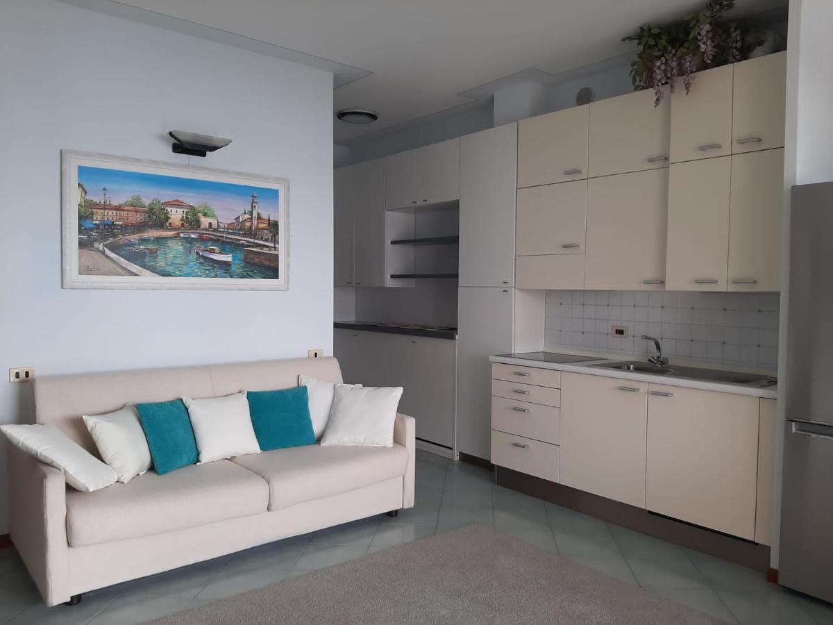 Apartments Rainer - Front Lake Bardolino Kültér fotó
